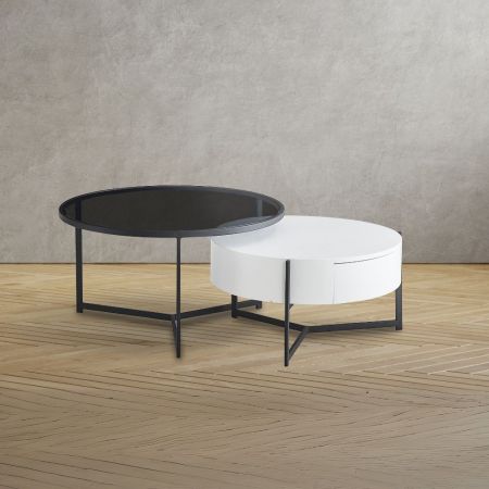 Tavolino Tally con doppio piano in vetro temperato e gambe effetto legno noce