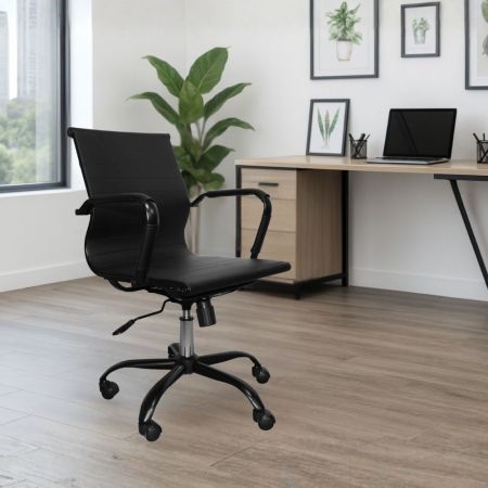 Poltrona ufficio Reverso2 con rivestimento in ecopelle e schienale in rete nero